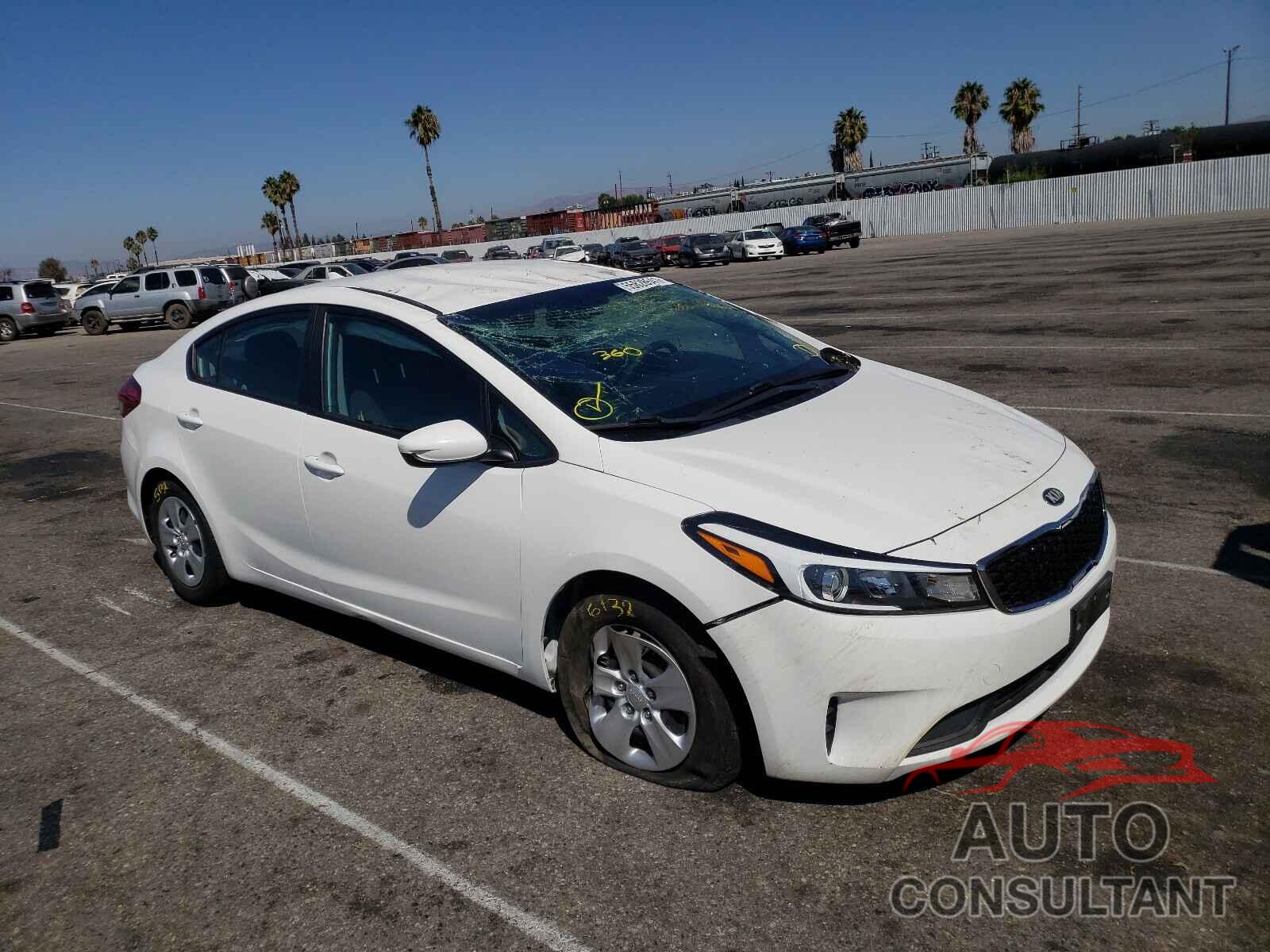 KIA FORTE 2017 - 3KPFK4A70HE017567