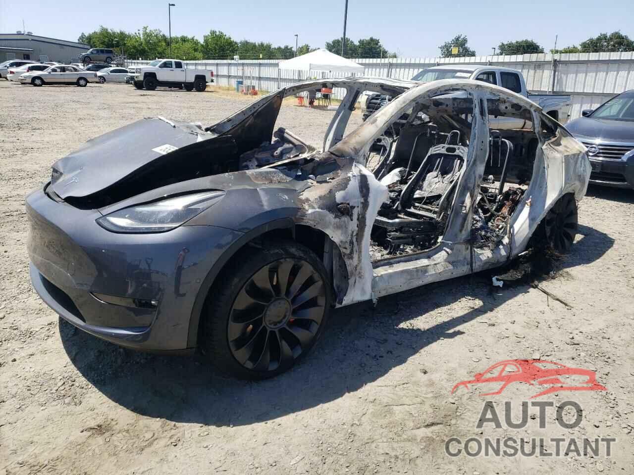 TESLA MODEL Y 2022 - 7SAYGDEF7NF449562