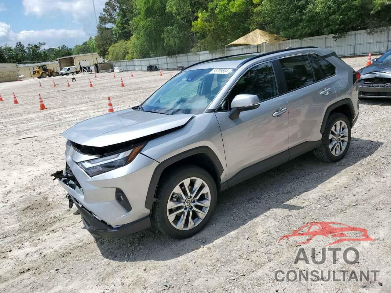 TOYOTA RAV4 2022 - 2T3C1RFV5NC197575