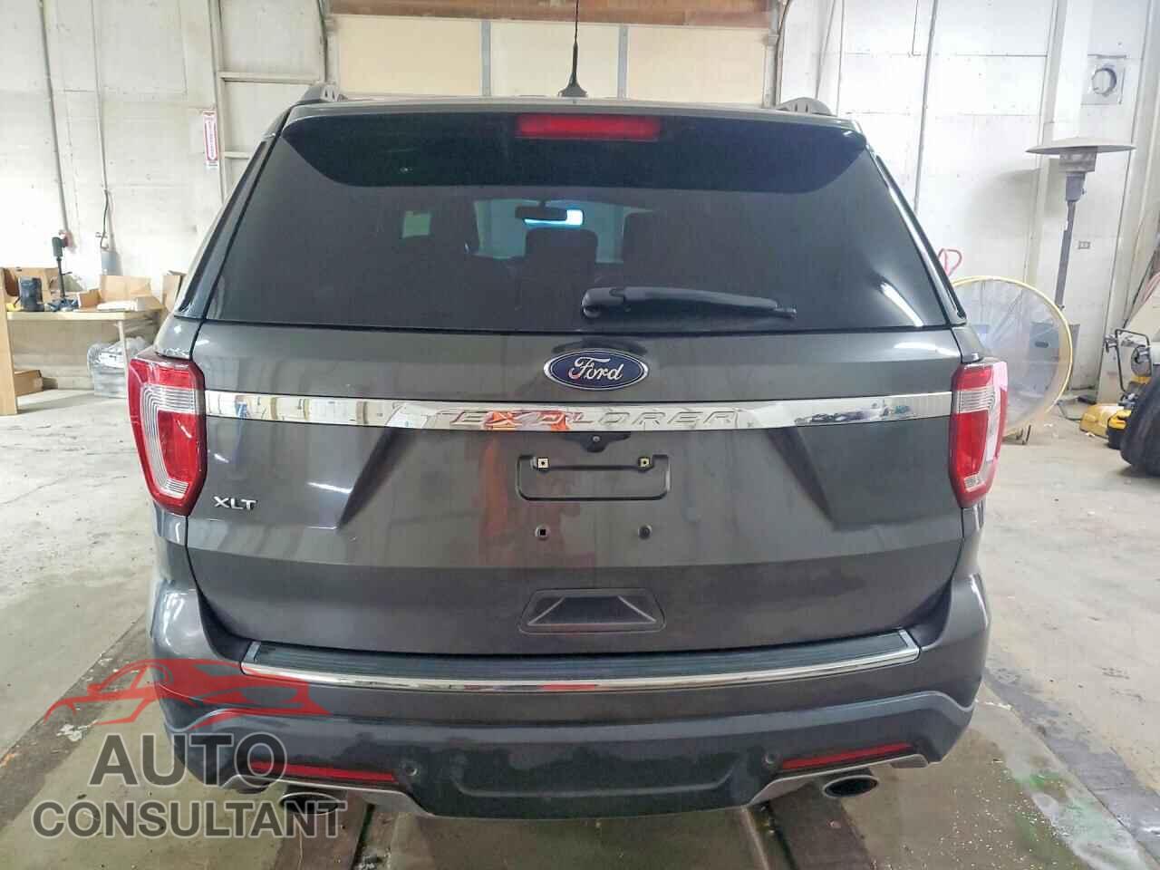 FORD EXPLORER 2018 - 1FM5K7D86JGA62936