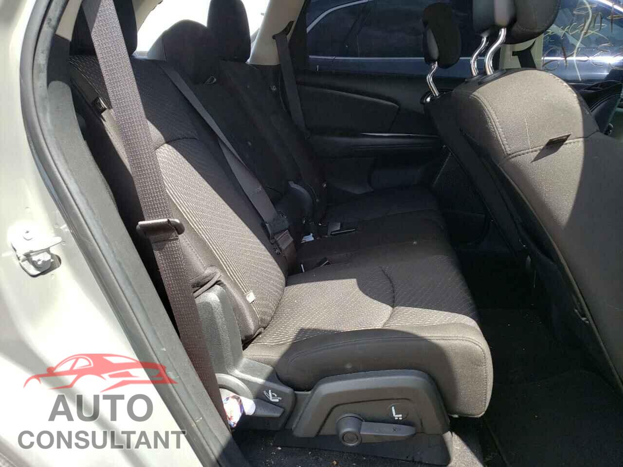 DODGE JOURNEY 2020 - 3C4PDCAB3LT262901