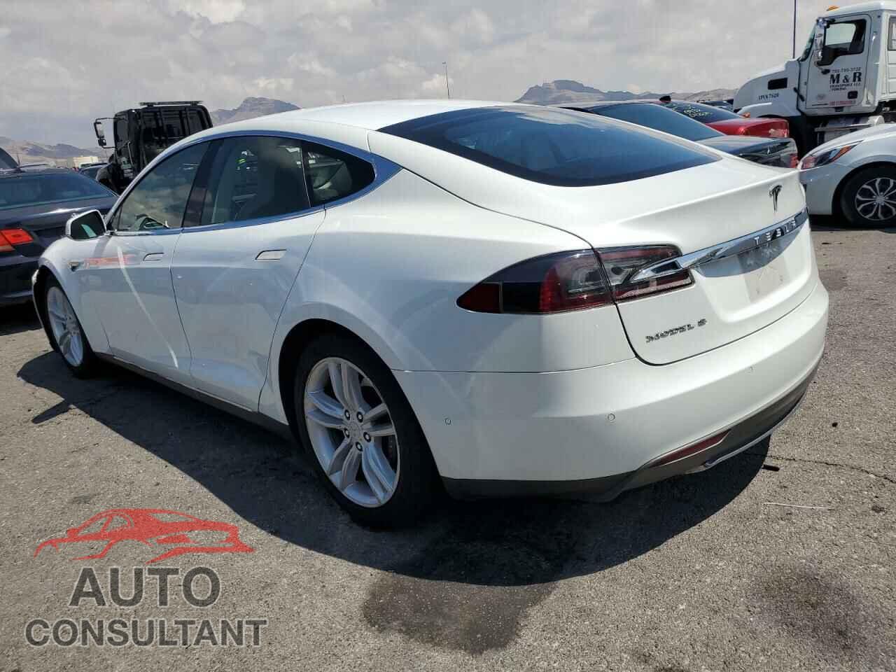 TESLA MODEL S 2015 - 5YJSA1E11FF113978