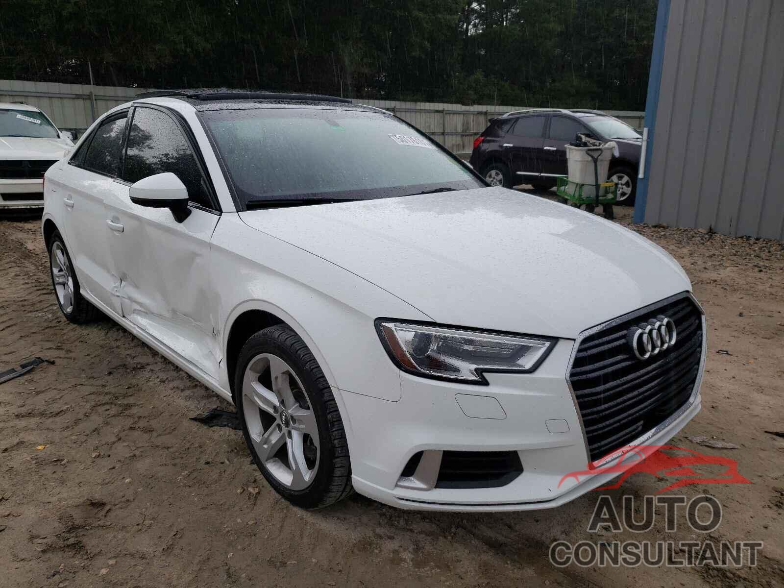 AUDI A3 2018 - WAUAUGFF8J1078421