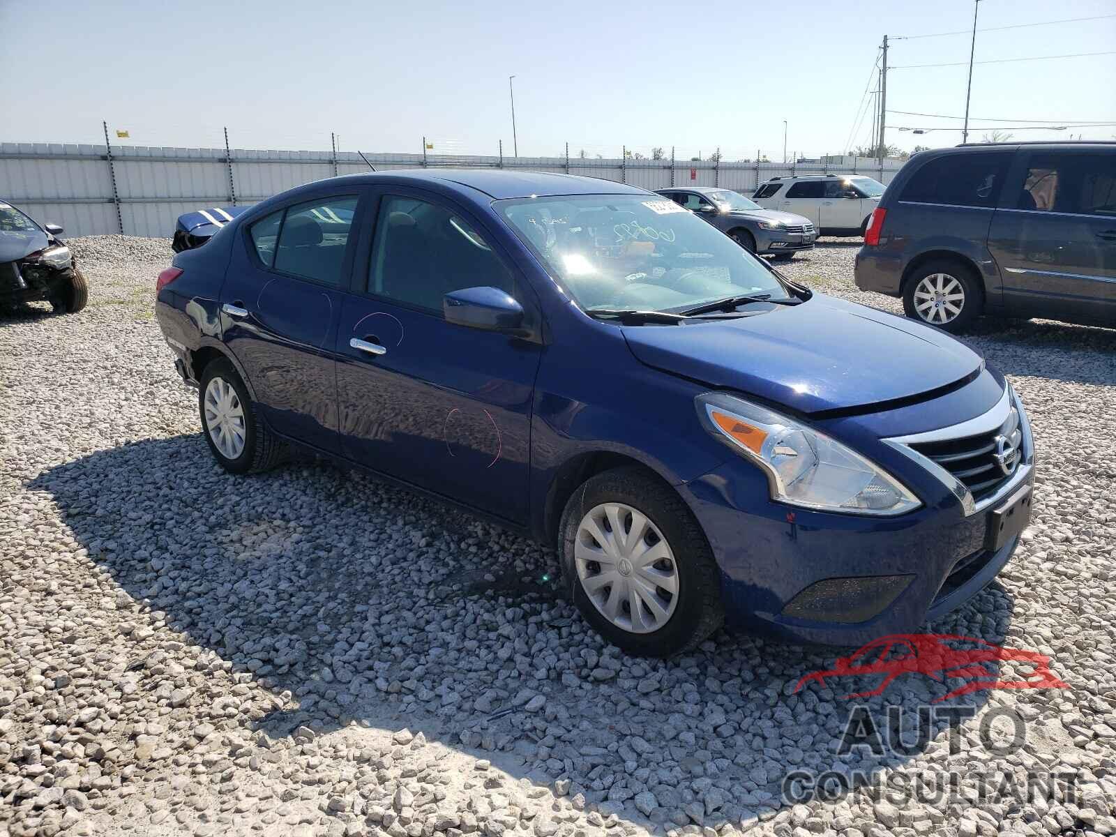 NISSAN VERSA 2018 - 3N1CN7AP4JL866617