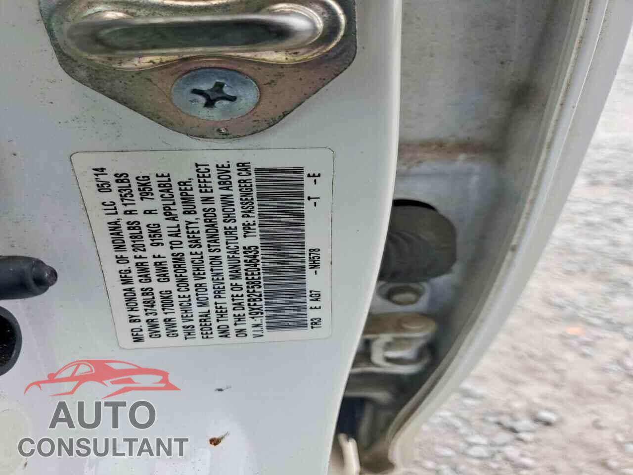 HONDA CIVIC 2014 - 19XFB2F58EE046435