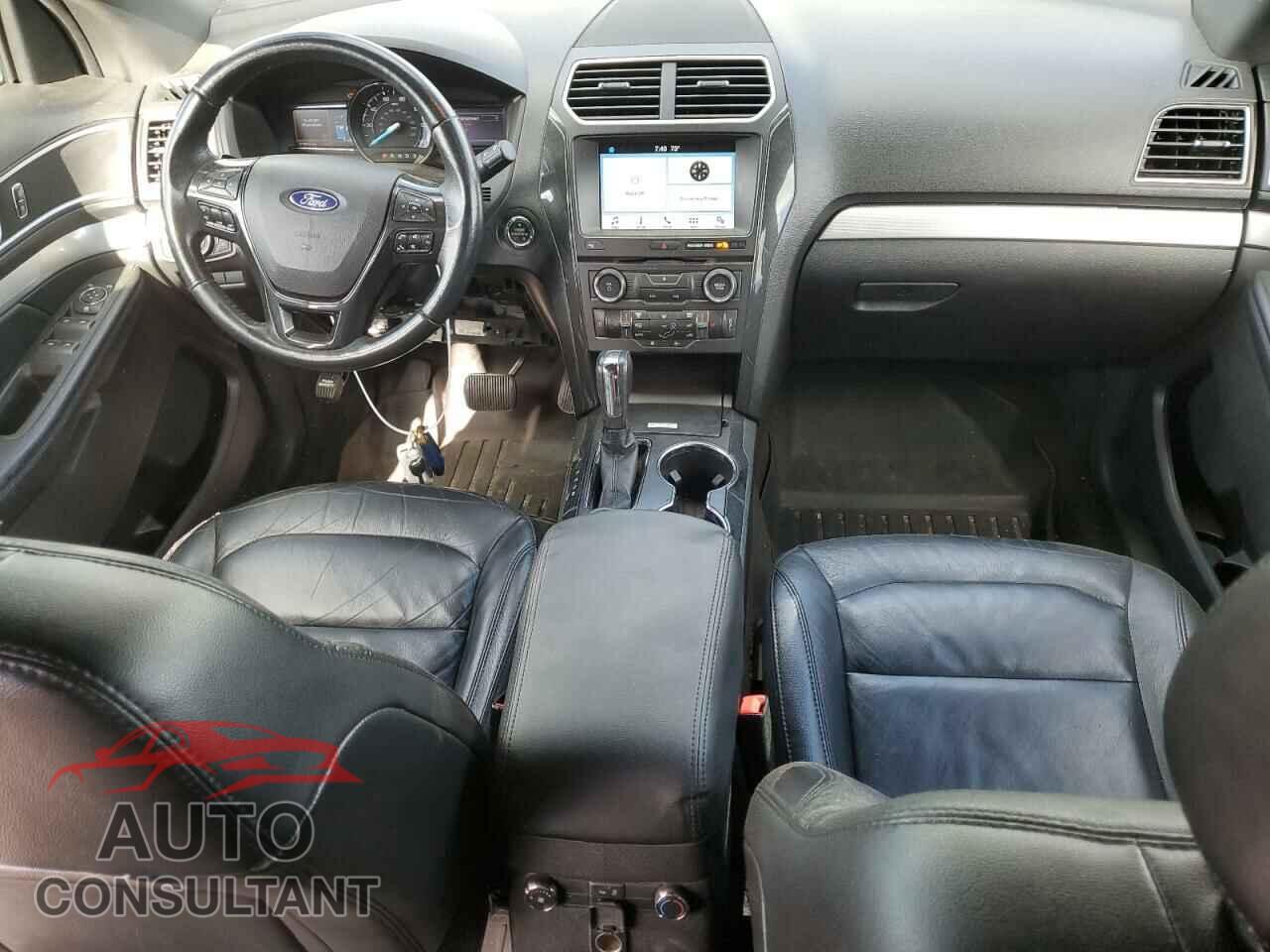 FORD EXPLORER 2017 - 1FM5K8D8XHGD09035