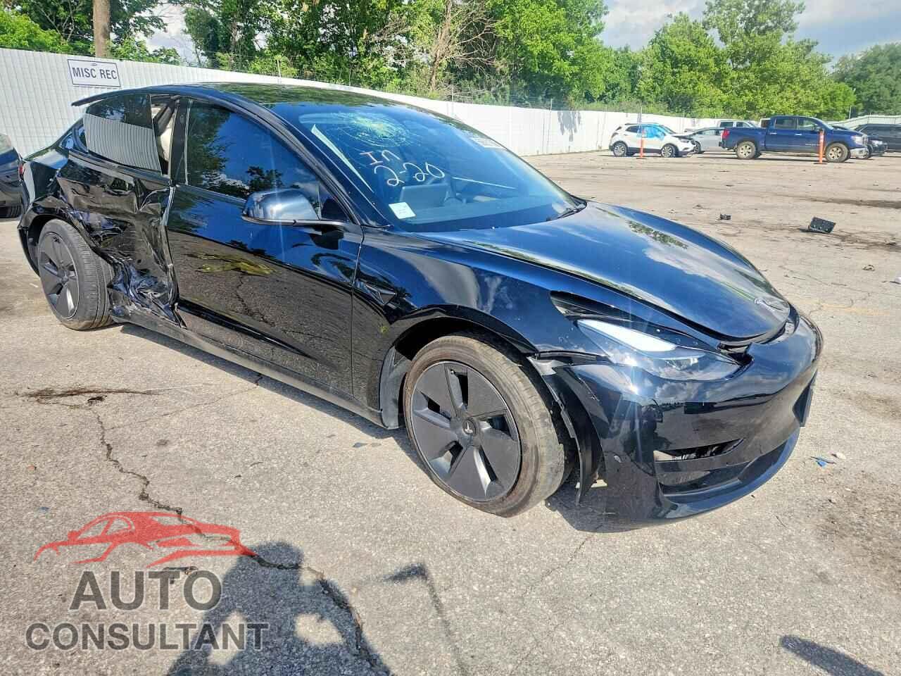 TESLA MODEL 3 2023 - 5YJ3E1EA4PF678025