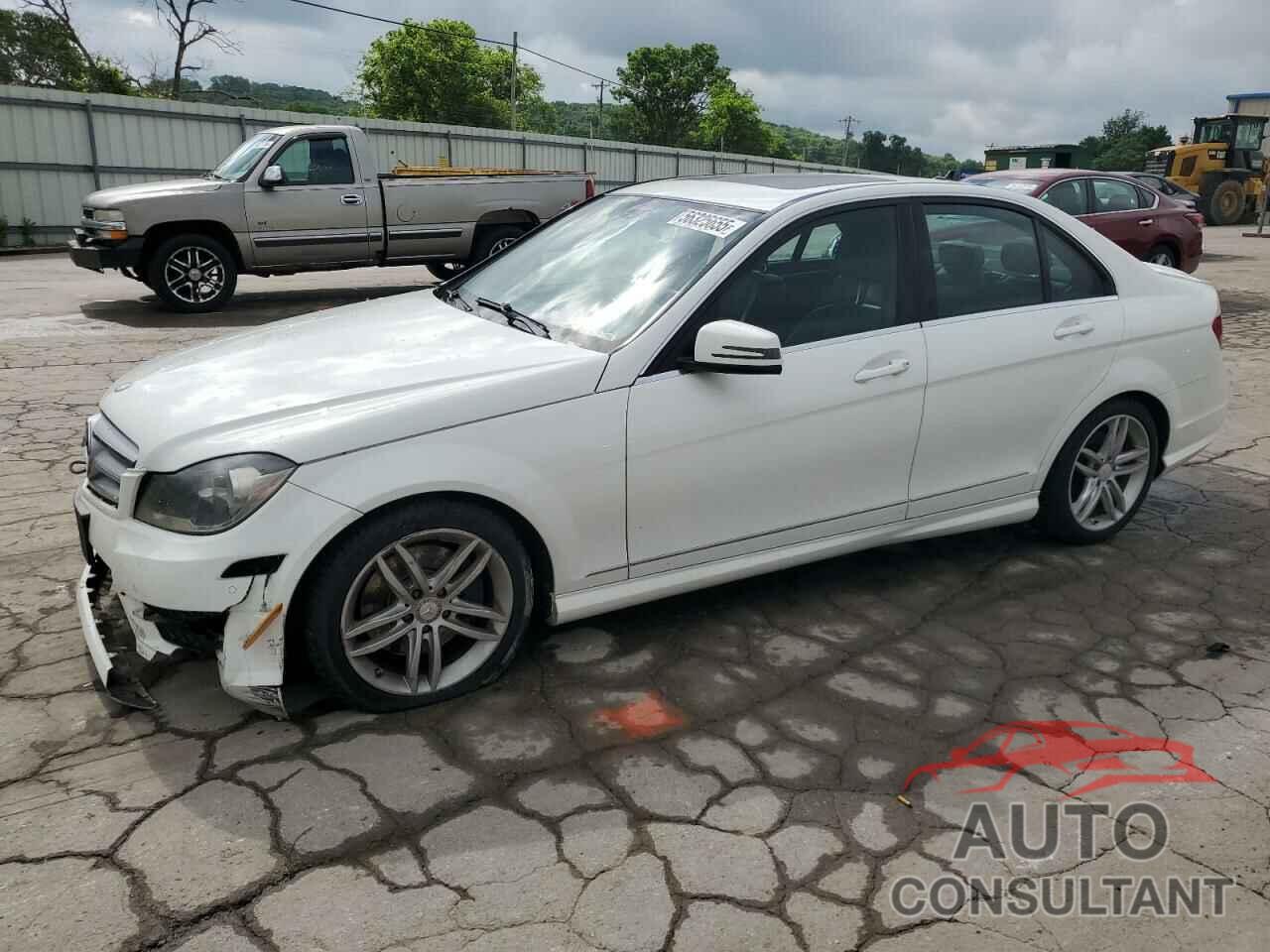 MERCEDES-BENZ C-CLASS 2013 - WDDGF8AB3DA788872