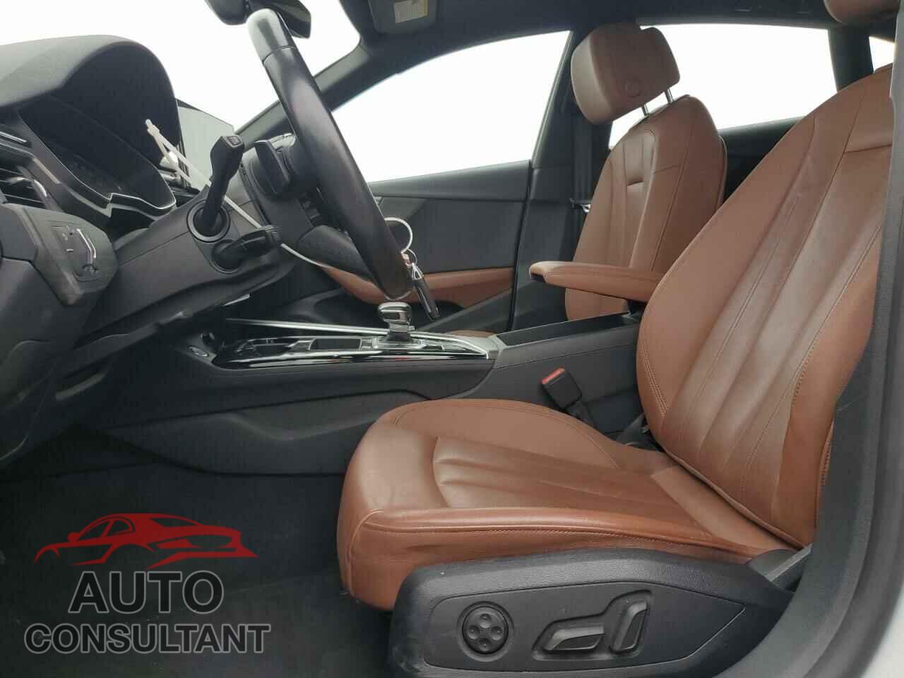 AUDI A5 2021 - WAUABCF55MA044379