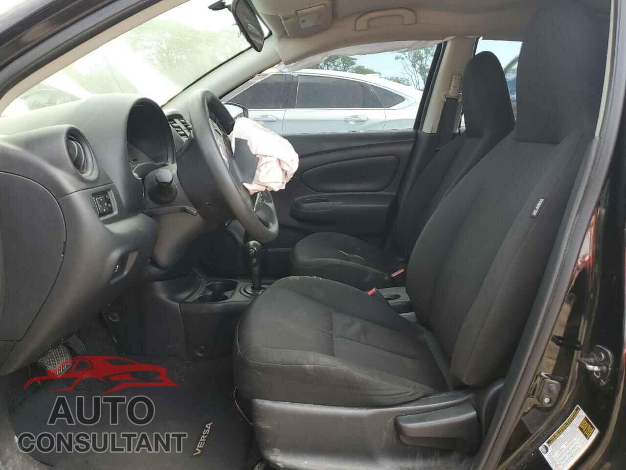 NISSAN VERSA 2016 - 3N1CN7AP7GL886496