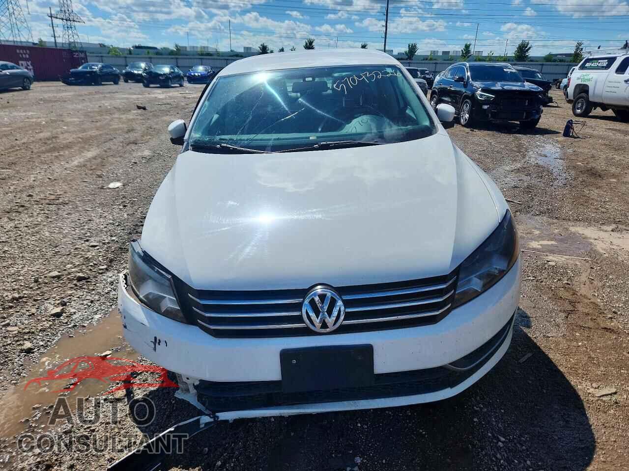 VOLKSWAGEN PASSAT 2014 - 1VWAT7A3XEC030929