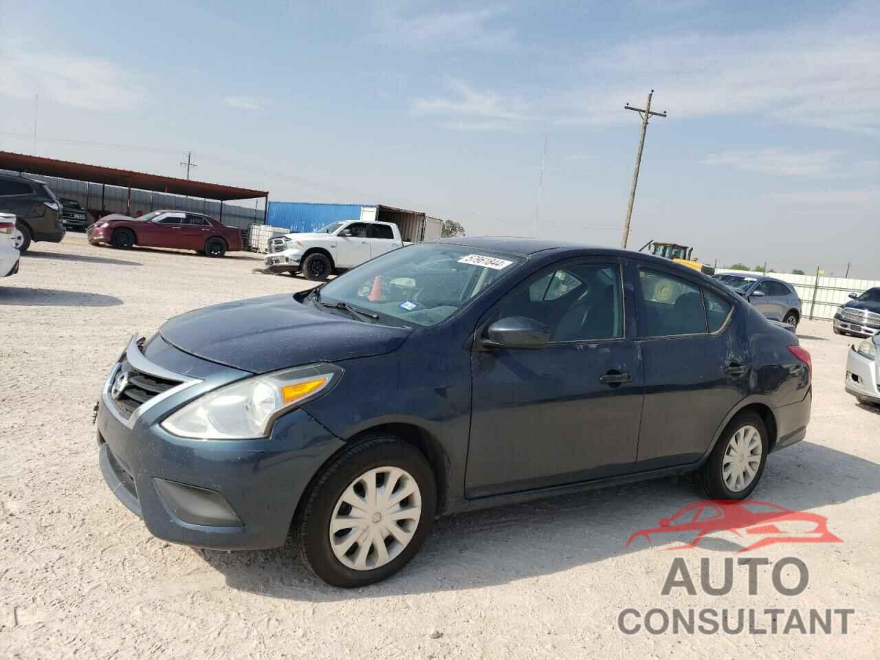 NISSAN VERSA 2017 - 3N1CN7AP1HL879934