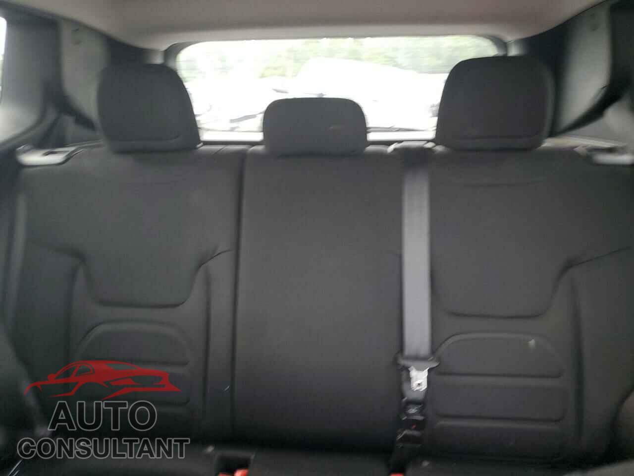 JEEP RENEGADE 2017 - ZACCJBBB4HPF84347