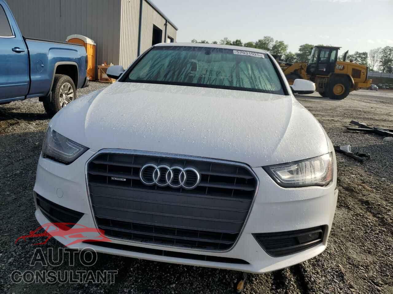 AUDI A4 2013 - WAUFFAFL7DN032109