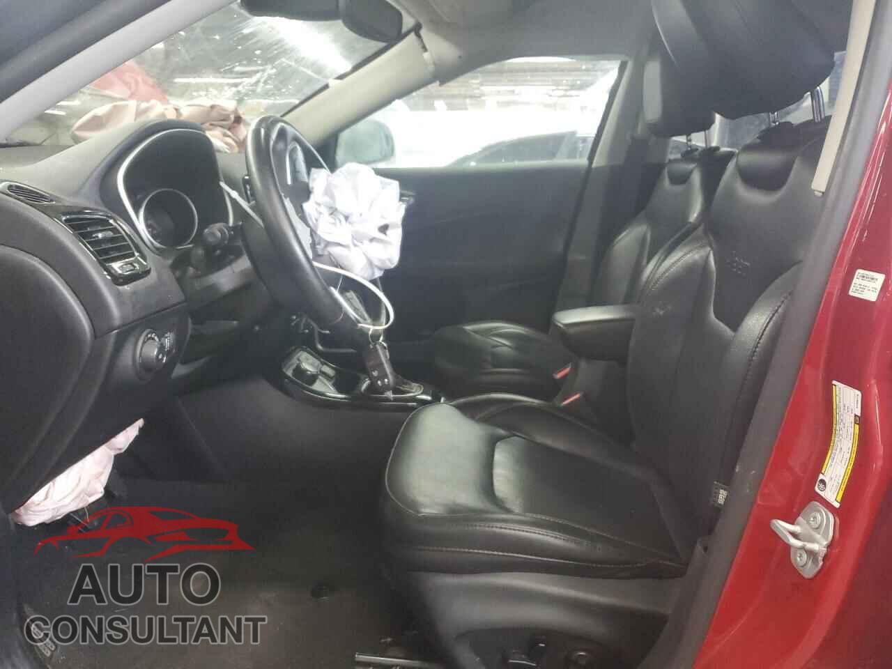 JEEP COMPASS 2019 - 3C4NJDCB6KT596115