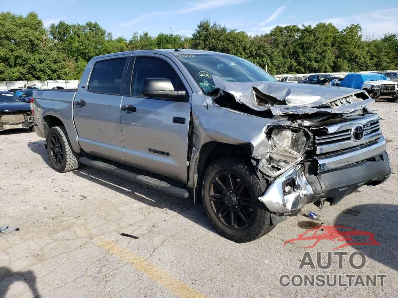 TOYOTA TUNDRA 2017 - 5TFEW5F17HX228484