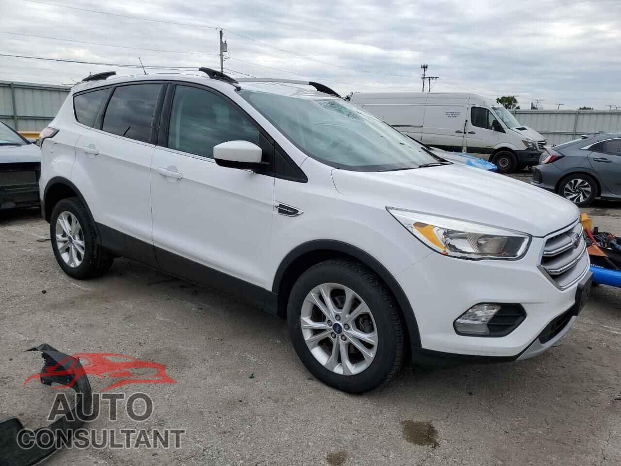 FORD ESCAPE 2017 - 1FMCU0GD2HUE76955