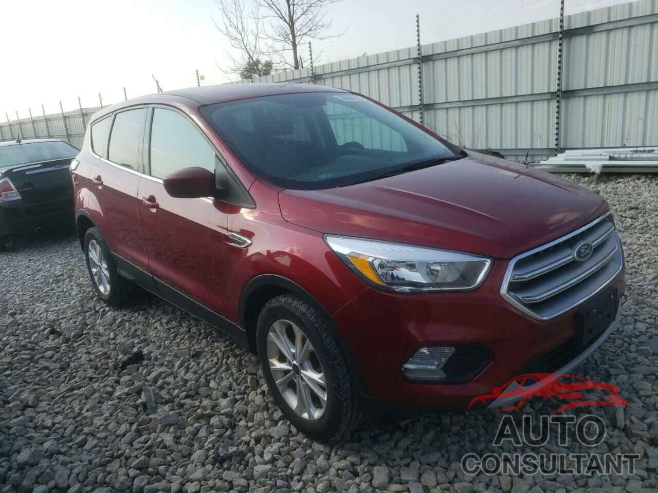 FORD ESCAPE 2017 - 1FMCU9GD1HUB38077