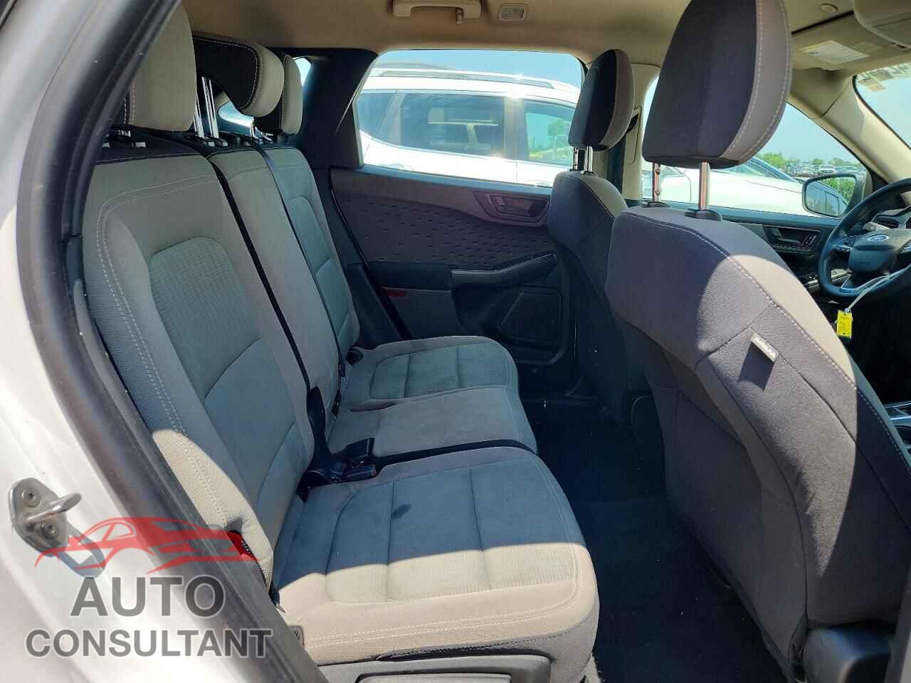 FORD ESCAPE 2020 - 1FMCU0F64LUA33265