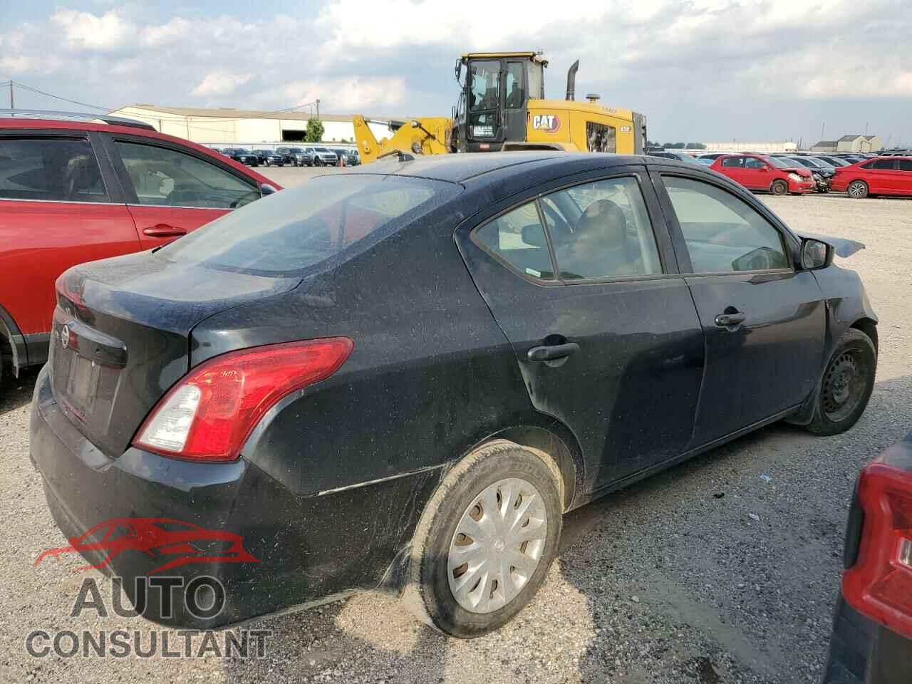 NISSAN VERSA 2017 - 3N1CN7AP6HL907372