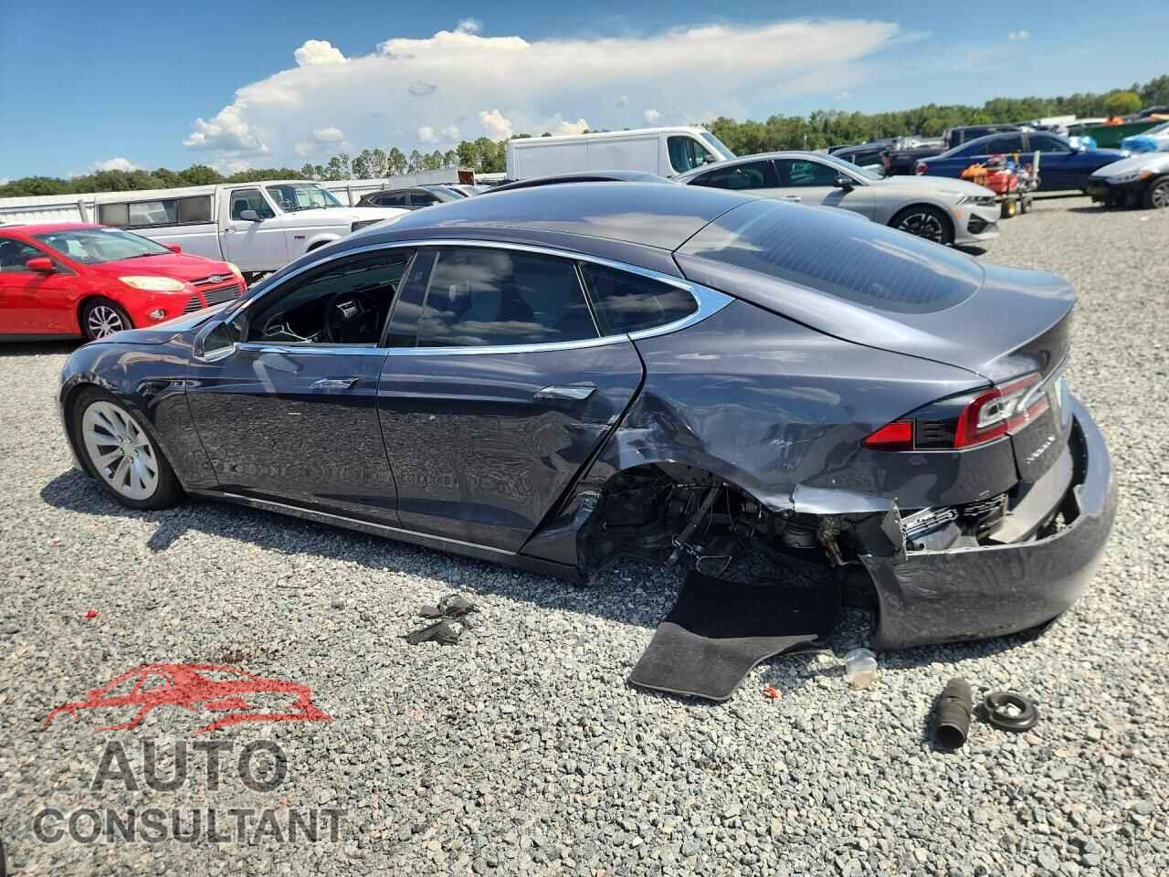 TESLA MODEL S 2017 - 5YJSA1E12HF194363