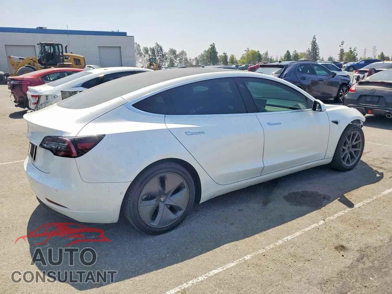 TESLA MODEL 3 2020 - 5YJ3E1EA5LF803883