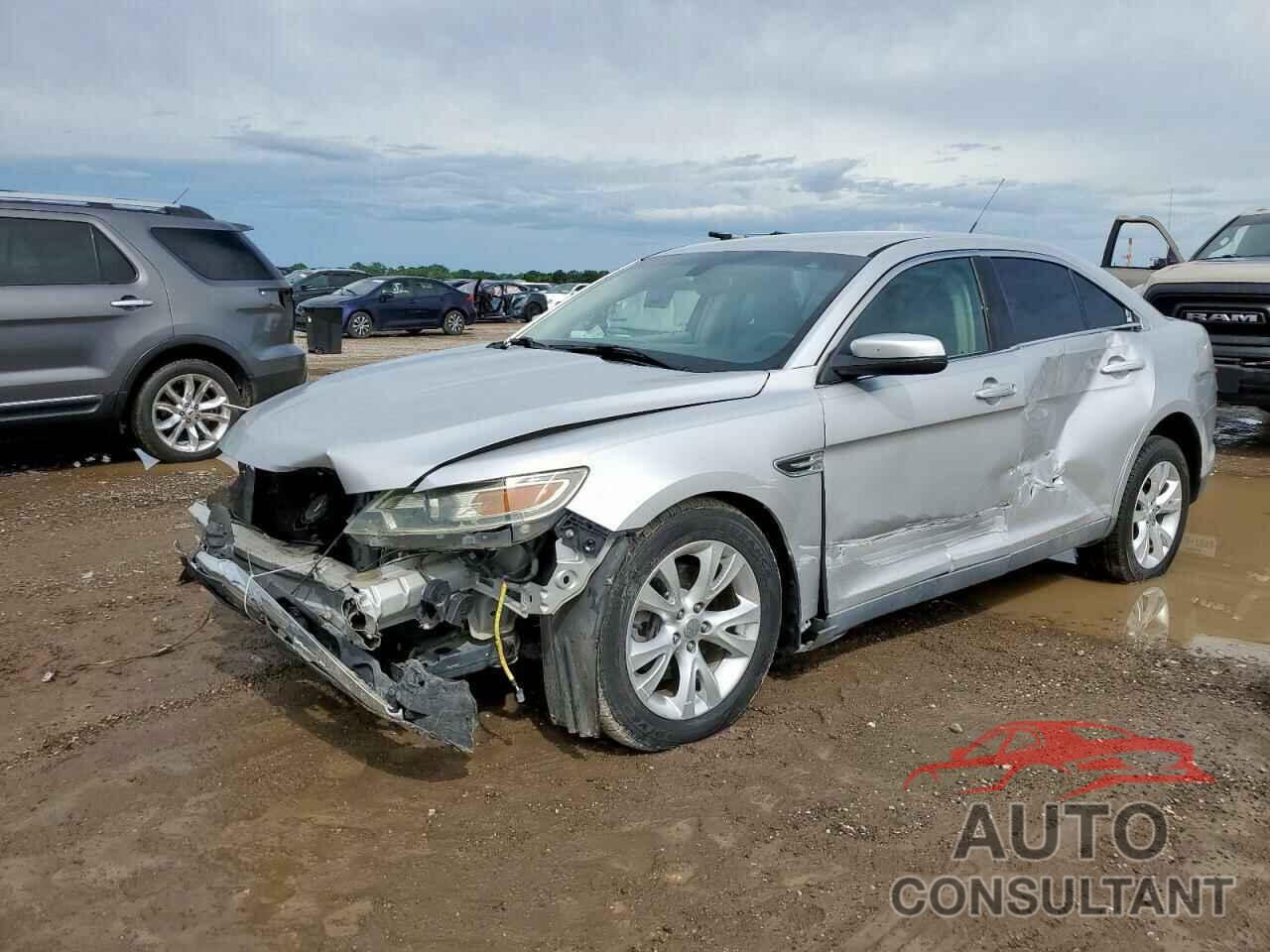 FORD TAURUS 2011 - 1FAHP2HW9BG118745