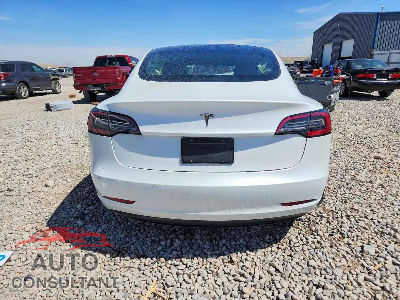 TESLA MODEL 3 2020 - 5YJ3E1EA7LF598213