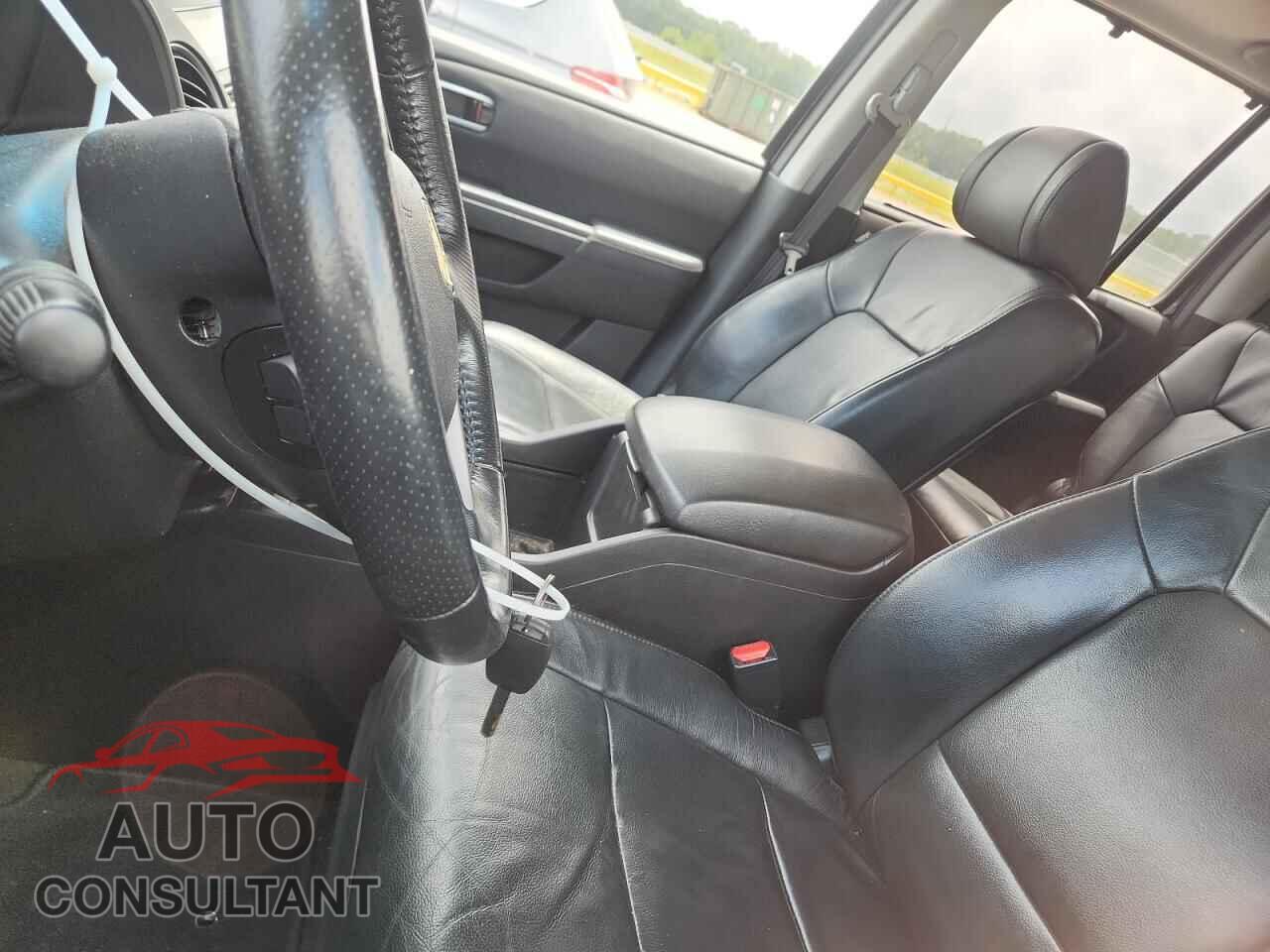 HONDA PILOT 2013 - 5FNYF4H99DB008228