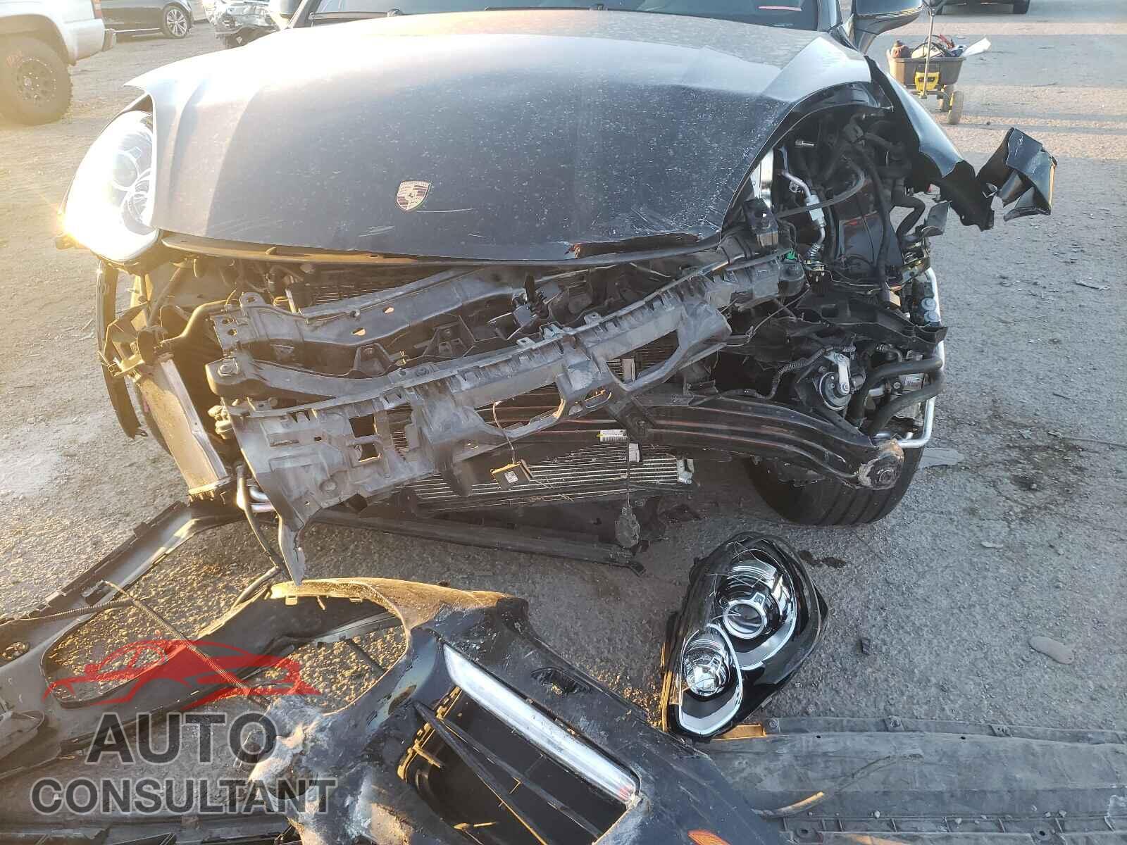PORSCHE CAYENNE 2017 - WP1AE2A26HLA69334