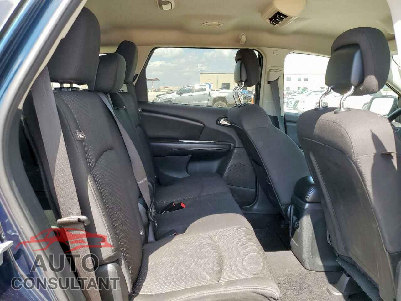 DODGE JOURNEY 2015 - 3C4PDCBB0FT564357