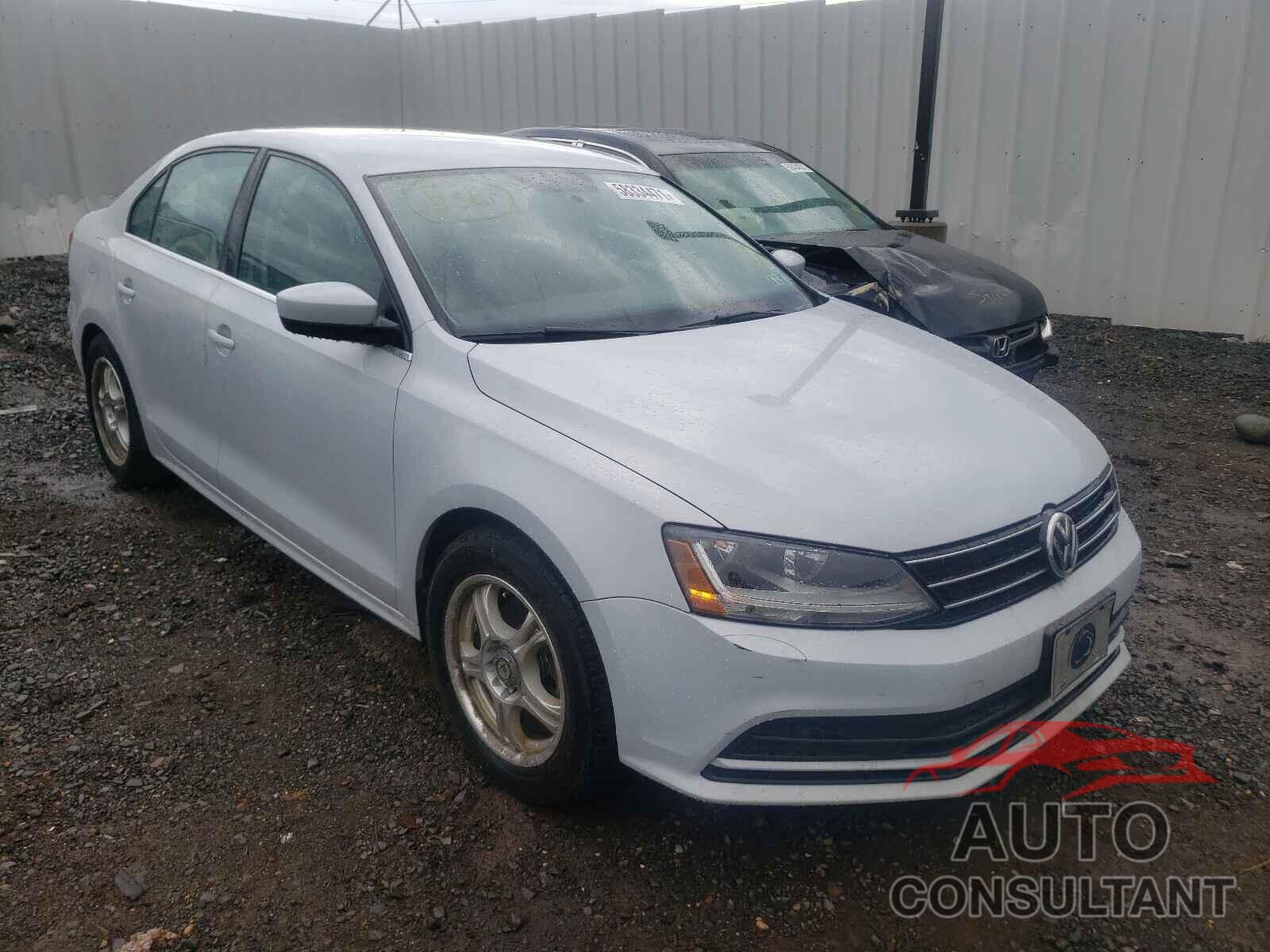 VOLKSWAGEN JETTA 2017 - 3VW2B7AJ7HM220048