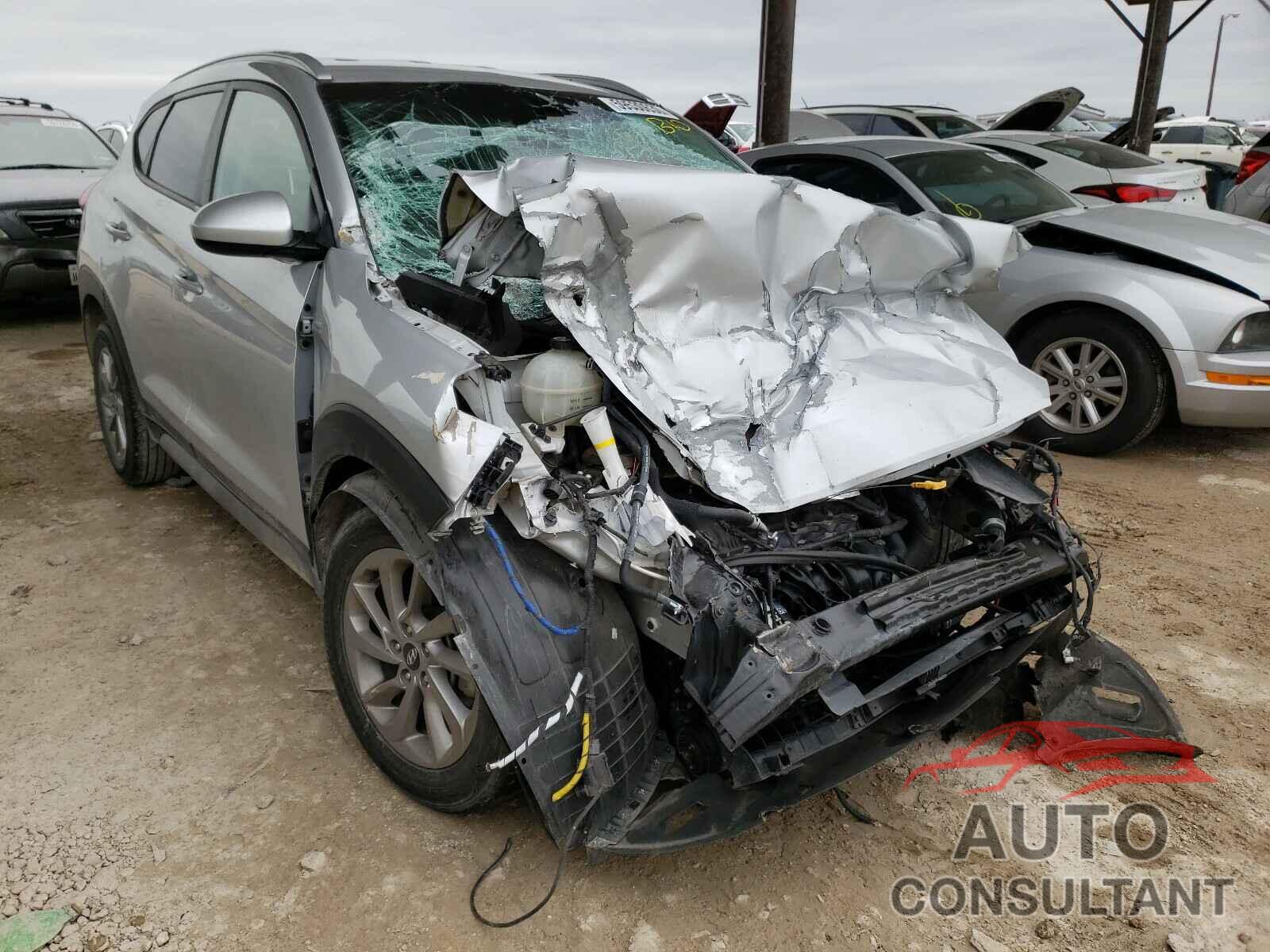 HYUNDAI TUCSON 2018 - KM8J33A47JU607713