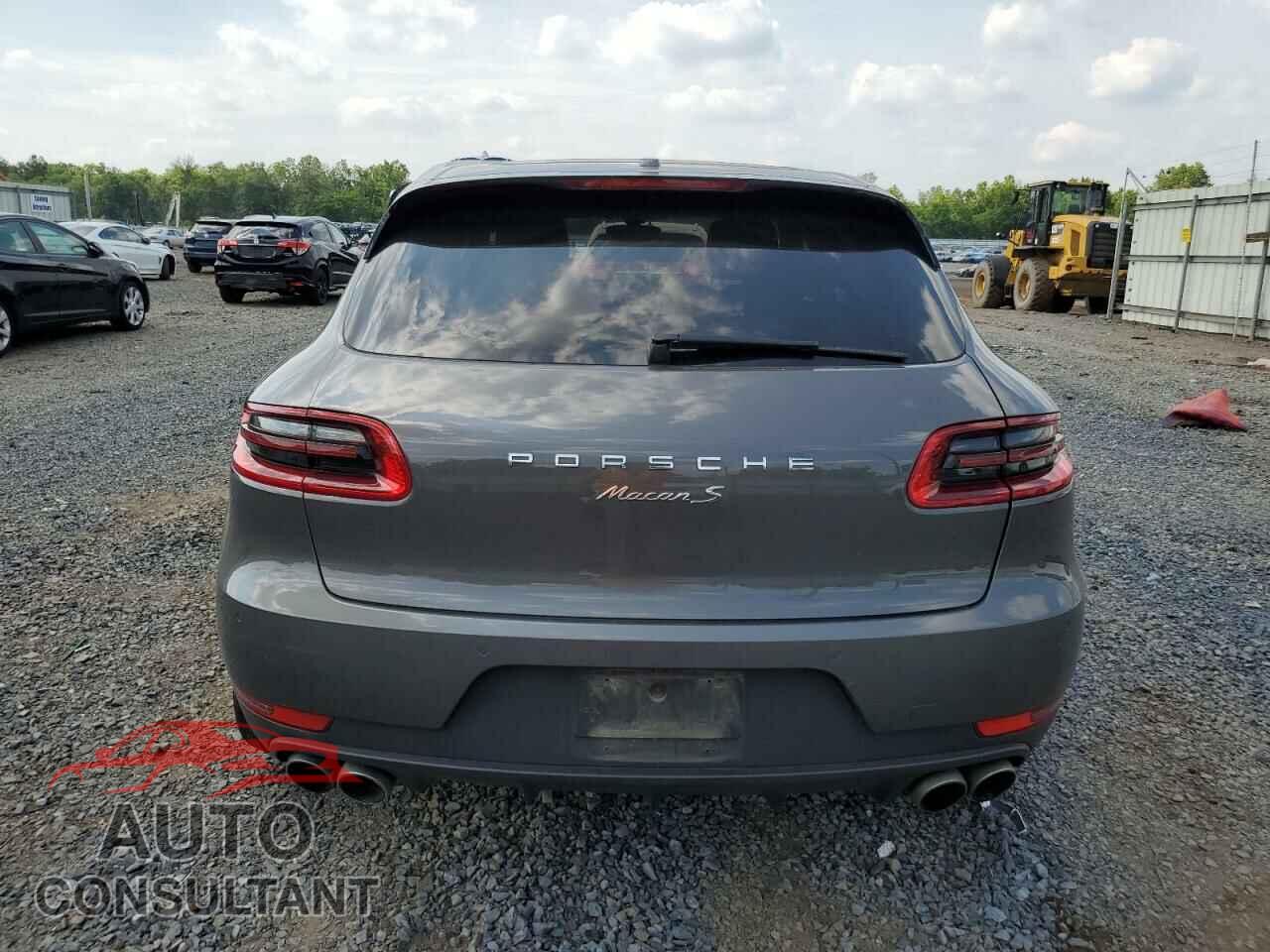 PORSCHE MACAN 2016 - WP1AB2A57GLB55608