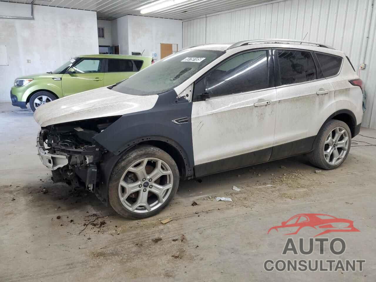 FORD ESCAPE 2017 - 1FMCU0J9XHUB40328