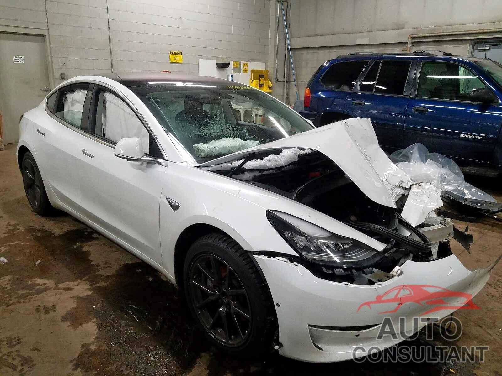 TESLA MODEL 3 2018 - 5YJ3E1EA5JF010600