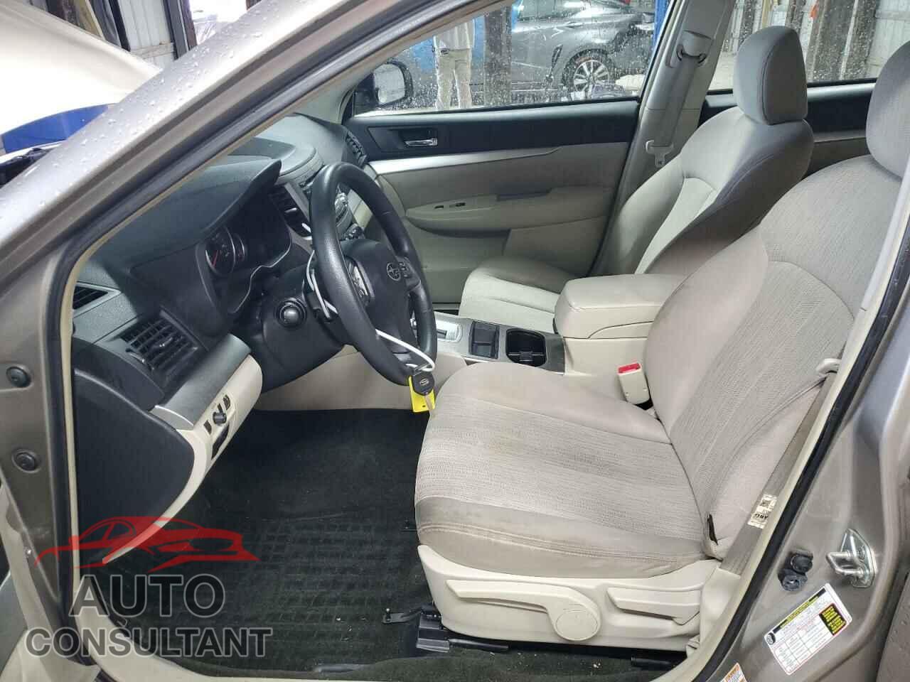 SUBARU OUTBACK 2014 - 4S4BRCAC4E3290527