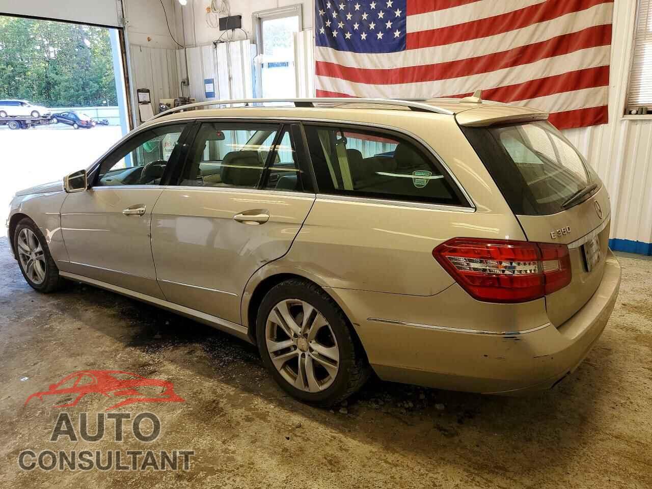 MERCEDES-BENZ E-CLASS 2011 - WDDHH8HB3BA305656