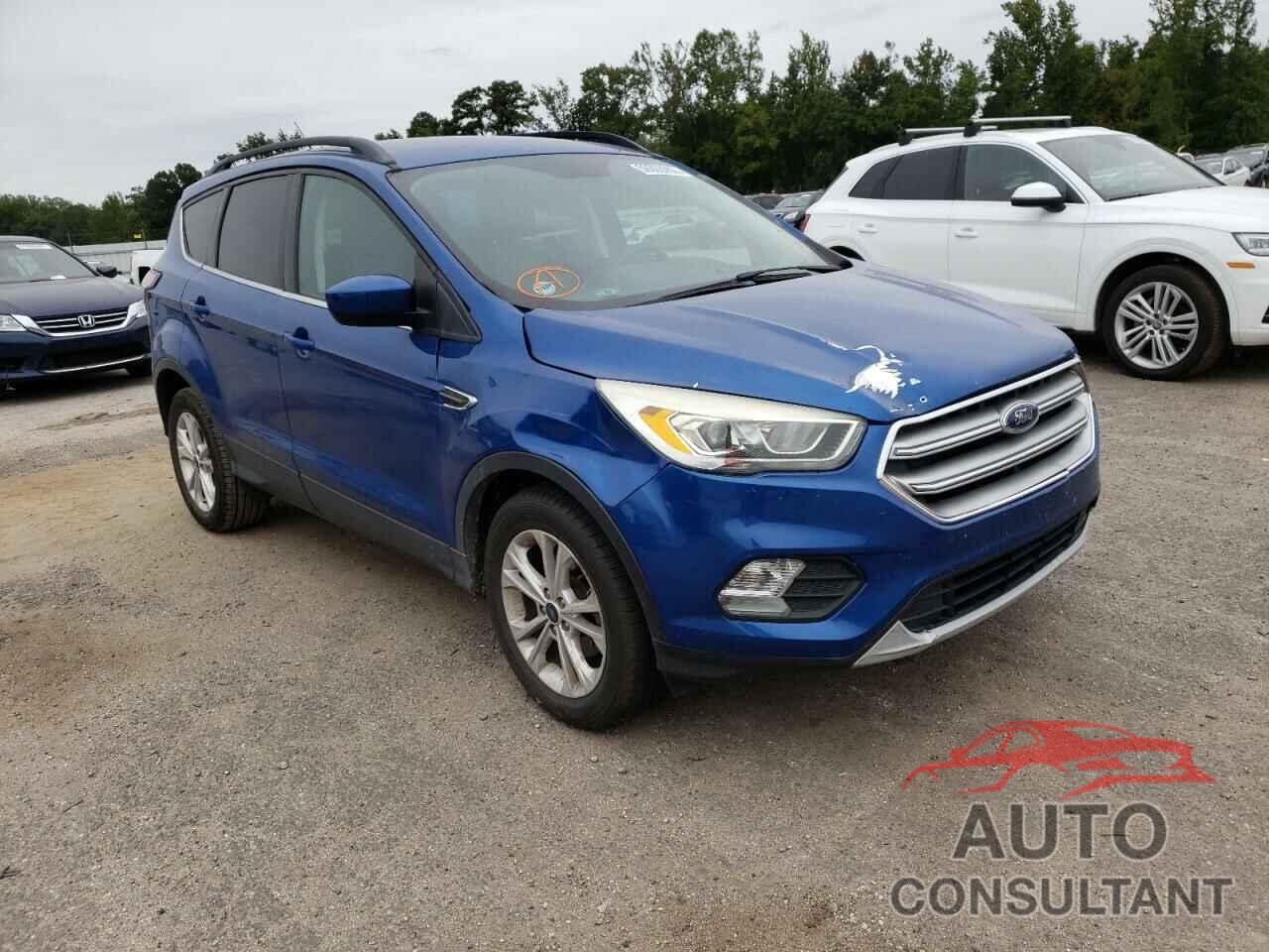 FORD ESCAPE 2017 - 1FMCU0GD8HUC42495
