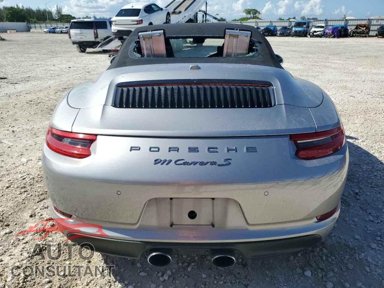 PORSCHE 911 2017 - WP0CB2A90HS155311
