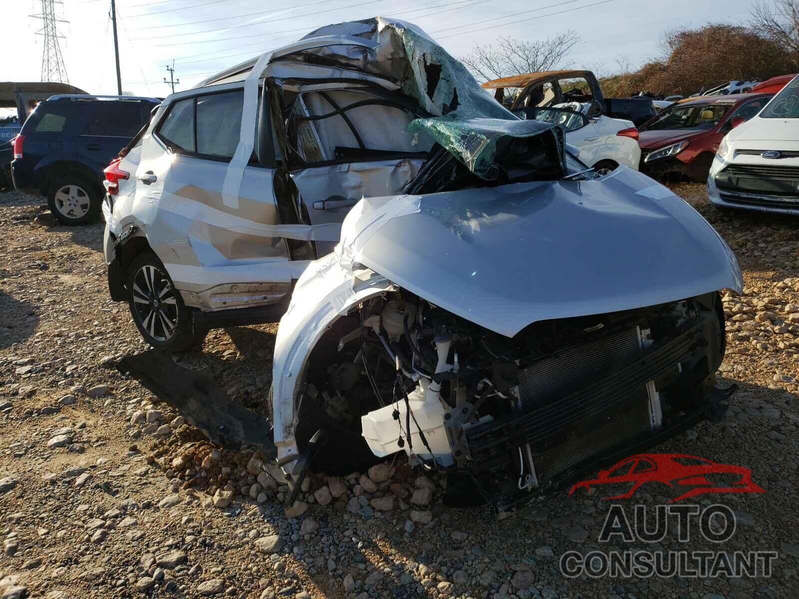 NISSAN KICKS 2019 - 3N1CP5CU4KL508338