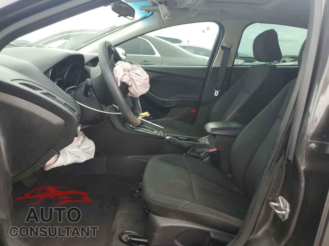 FORD FOCUS 2016 - 1FADP3F21GL294479