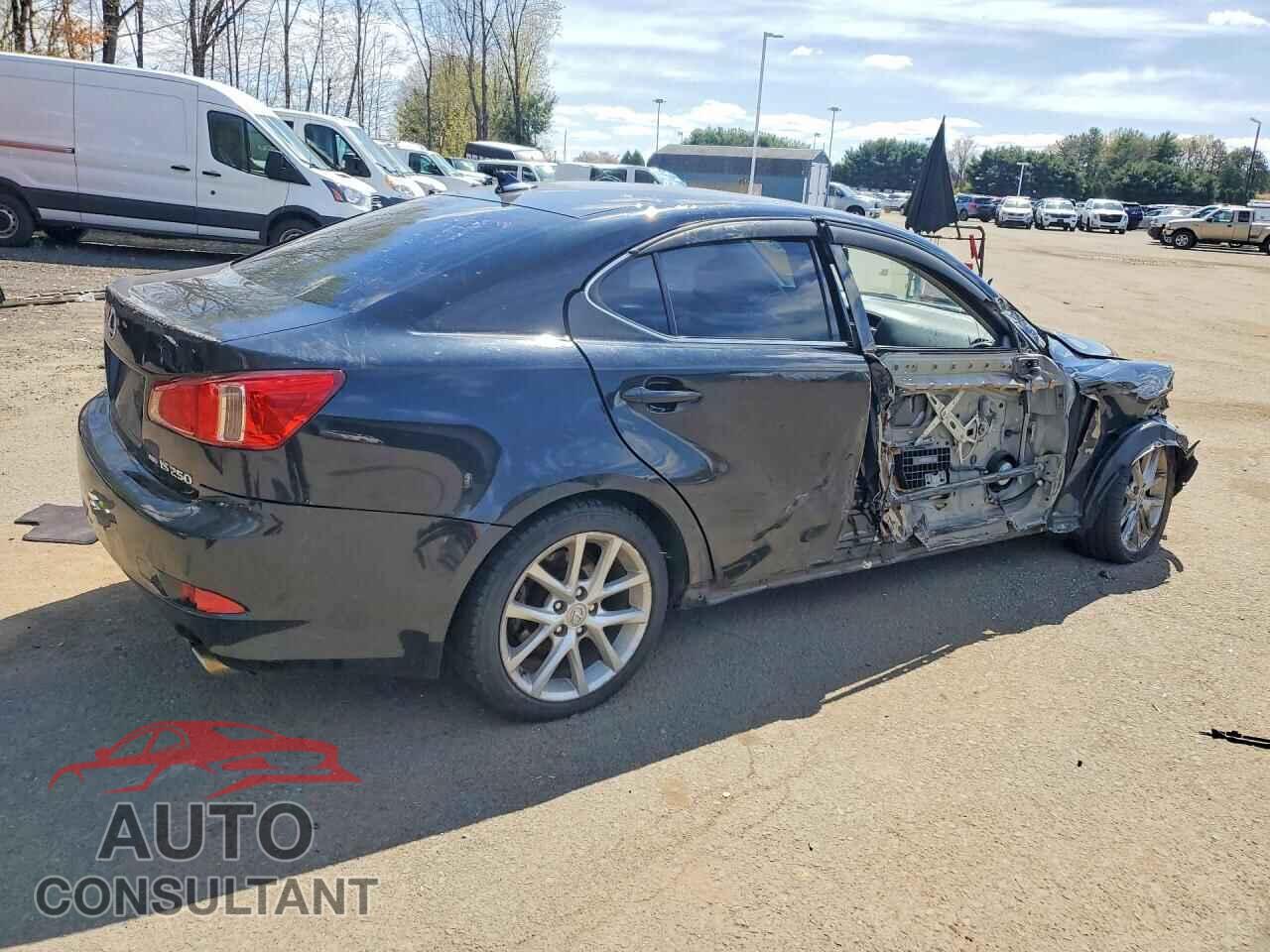 LEXUS IS 2012 - JTHCF5C25C5056883