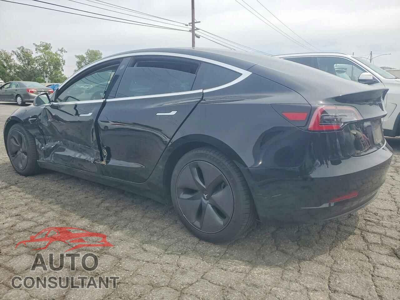 TESLA MODEL 3 2018 - 5YJ3E1EB0JF068073