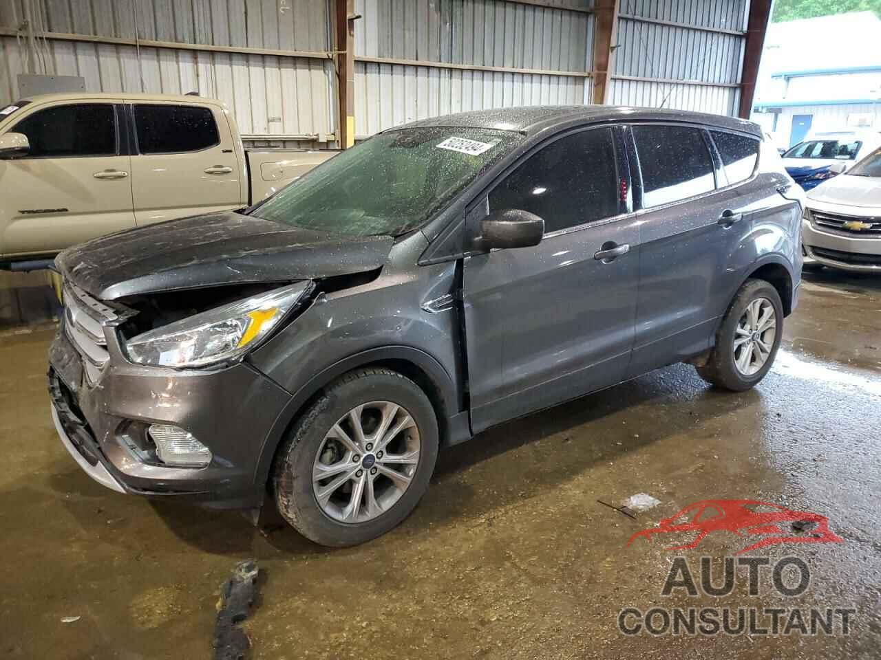 FORD ESCAPE 2017 - 1FMCU0GD9HUC43333