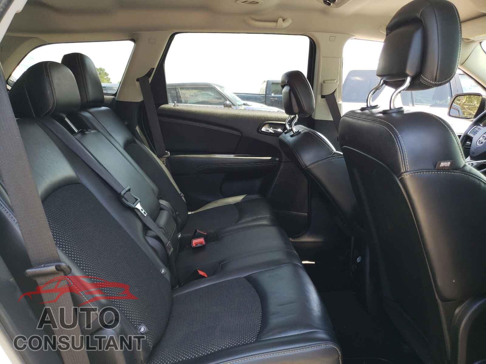 DODGE JOURNEY 2017 - 3C4PDCGG4HT572534
