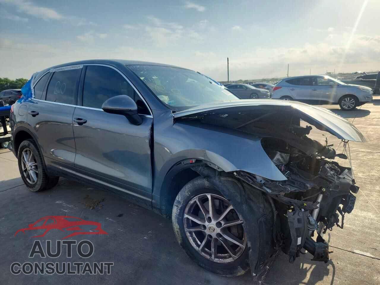 PORSCHE CAYENNE 2016 - WP1AA2A20GLA11150