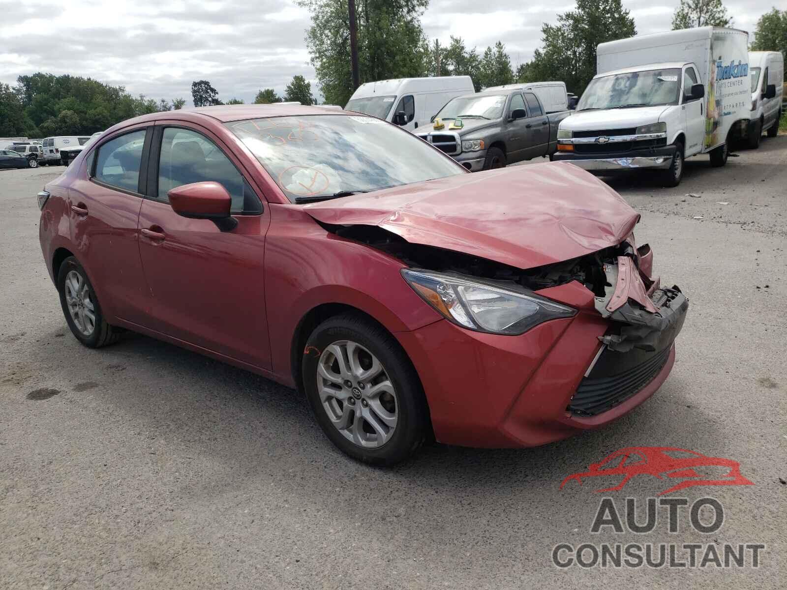 TOYOTA YARIS 2017 - 3MYDLBYV6HY189874
