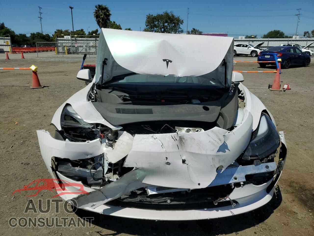 TESLA MODEL 3 2022 - 5YJ3E1EA7NF373311