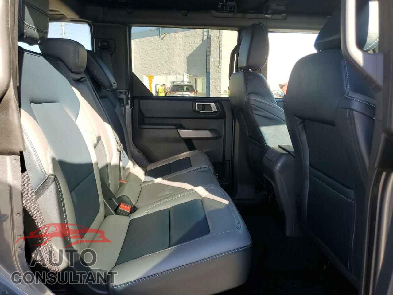 FORD BRONCO 2023 - 1FMEE5DP0PLB97820